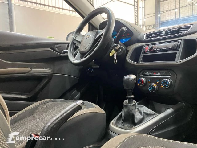 PRISMA - 1.0 MPFI LT 8V 4P MANUAL