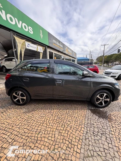 ONIX HATCH LT 1.0 8V FlexPower 5p Mec.