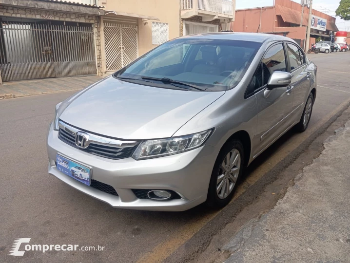 CIVIC 1.8 LXL 16V