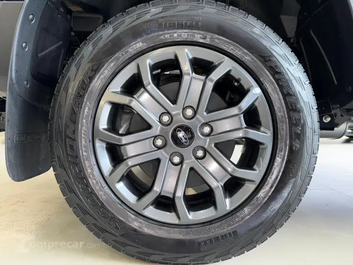 RANGER 2.0 Turbo CD Black 4X2