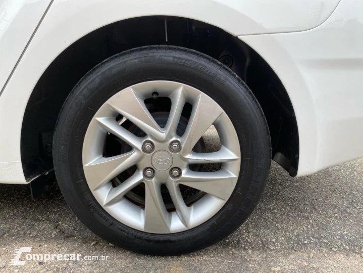 HB20S 1.6 PREMIUM 16V FLEX 4P AUTOMÁTICO
