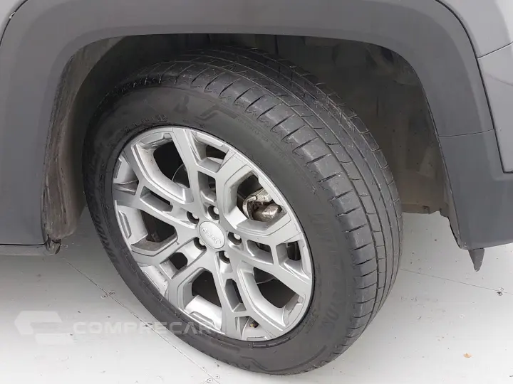 RENEGADE 1.3 T270 TURBO FLEX LONGITUDE AT6