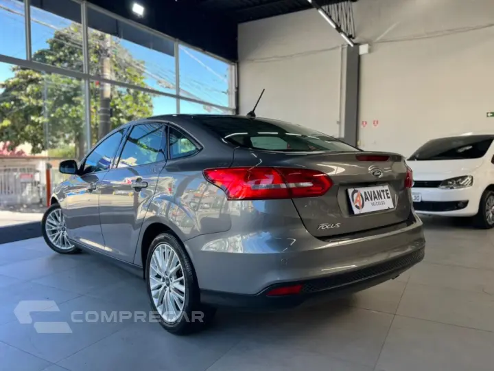 FOCUS 2.0 SE 16V FLEX 4P POWERSHIFT