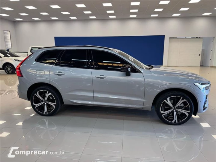 XC60 2.0 T8 Recharge Ultimate Dark AWD Geartronic