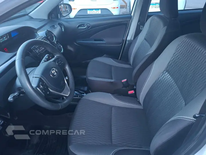 Etios 1.5 Xs Sedan 16V Flex 4P Automático