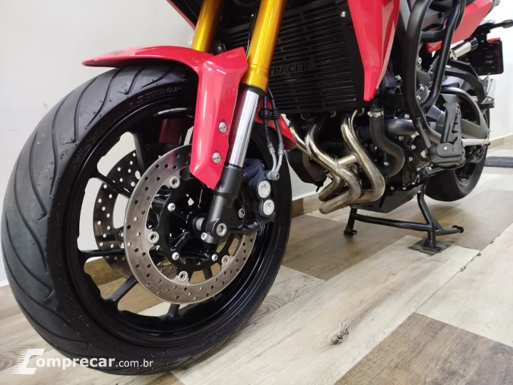 Tracer 900 GT