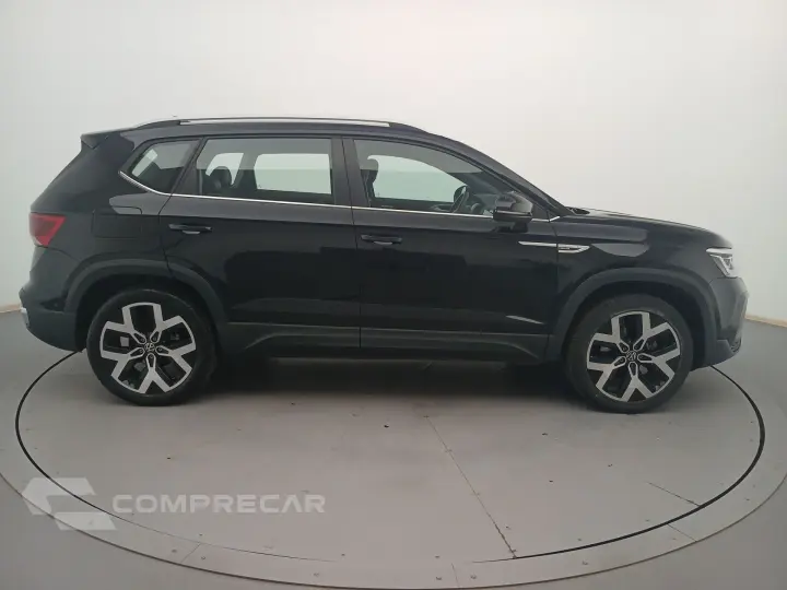 TAOS 1.4 250 TSI TOTAL FLEX HIGHLINE AUTOMÁTICO