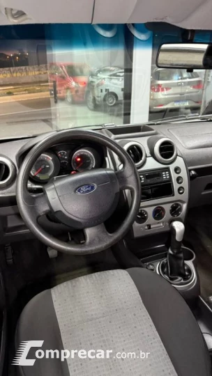 Fiesta Sedan 1.6 16V Flex Mec.
