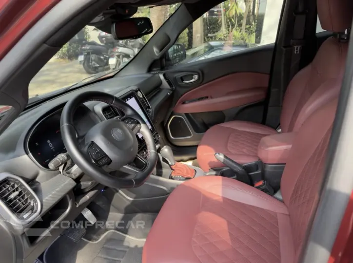 TORO 2.0 16V Turbo Ranch 4WD AT9