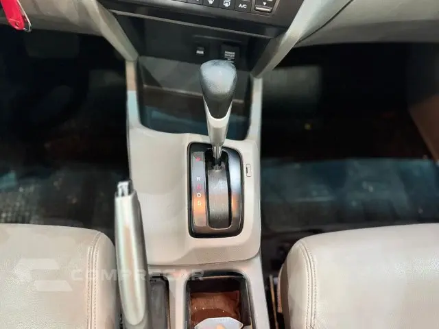 CIVIC - 1.8 EXS 16V 4P AUTOMÁTICO