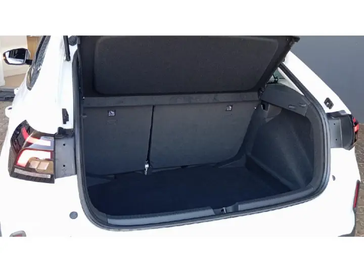 NIVUS 1.0 200 TSI TOTAL FLEX COMFORTLINE AUT