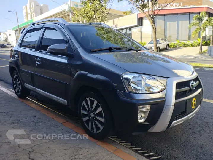 Etios Cross 1.5 16V 4P