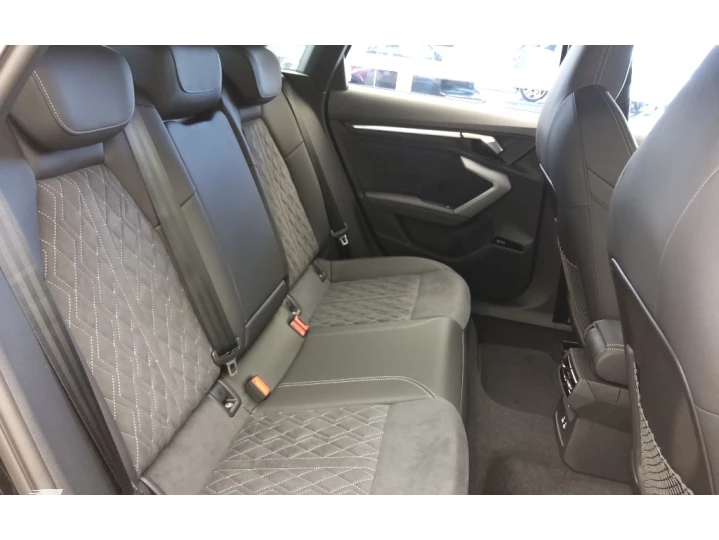 A3 2.0 40 TFSI GASOLINA SPORTBACK PERFORMANCE BLACK S-TRONIC