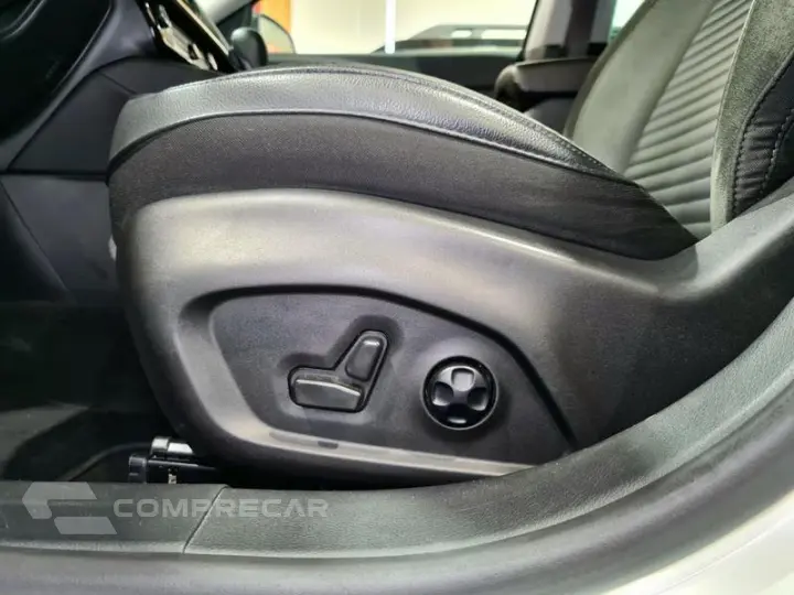 COMMANDER LIMITED TD380 4X4 TURBO DIESEL