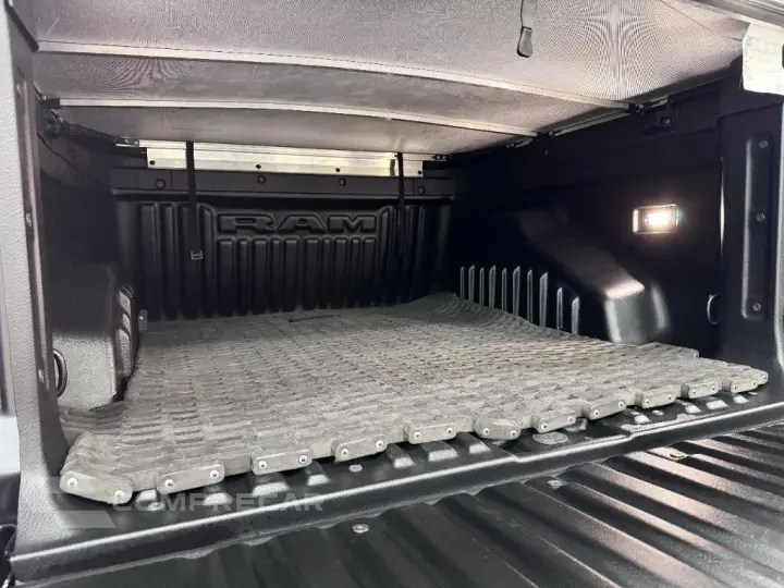 RAMPAGE R/T HURRIC. 4 2.0 TB CD 4X4 Aut.