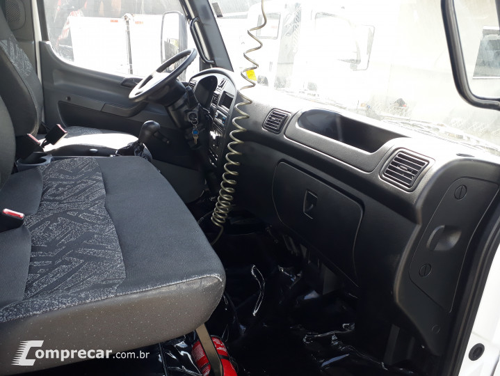 Mercedes benz ACCELO 1016