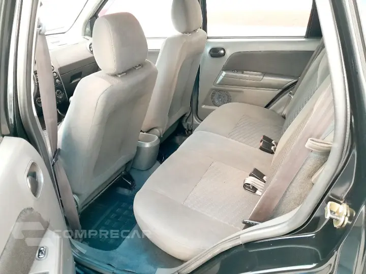 EcoSport XLS 1.6/ 1.6 Flex 8V 5p