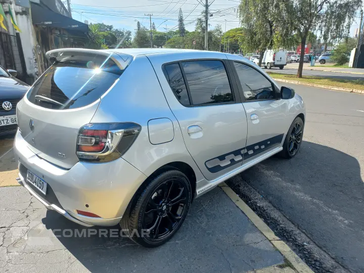 SANDERO 2.0 RS 16V