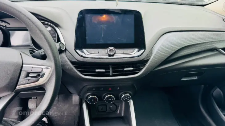 ONIX 1.0 Turbo Plus LT