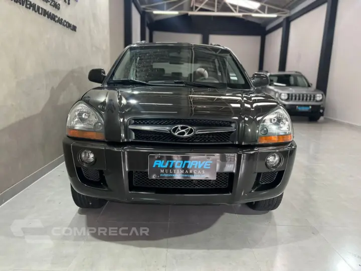 Tucson 2.0 16V 4P GL