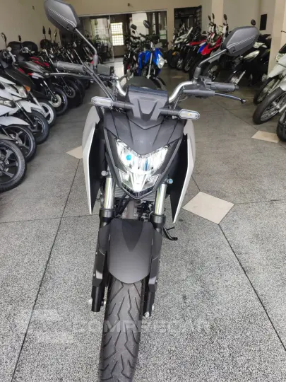 CB 300F Twister Flex