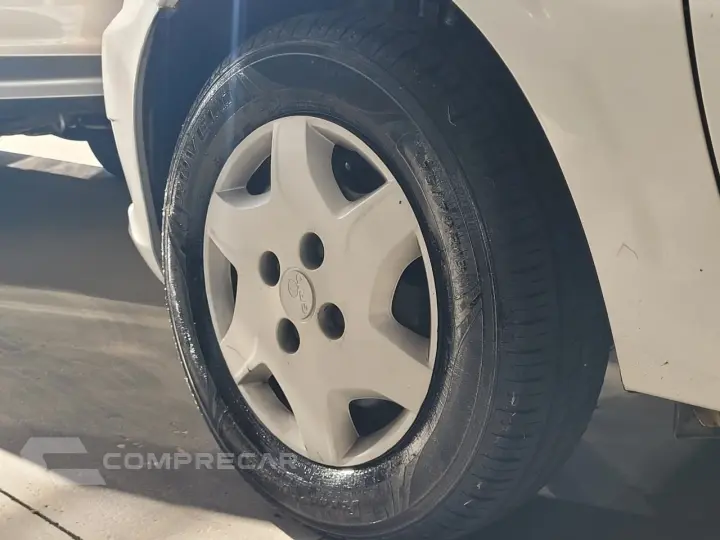 Celta Spirit/ LT 1.0 MPFI 8V FlexP. 5p