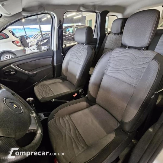 DUSTER 20 D 4X2