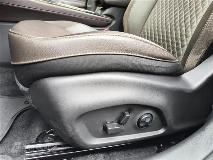 COMMANDER 1.3 T270 Turbo Overland