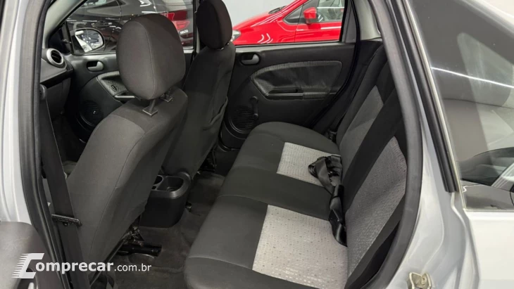 Fiesta Sedan 1.6 16V Flex Mec.