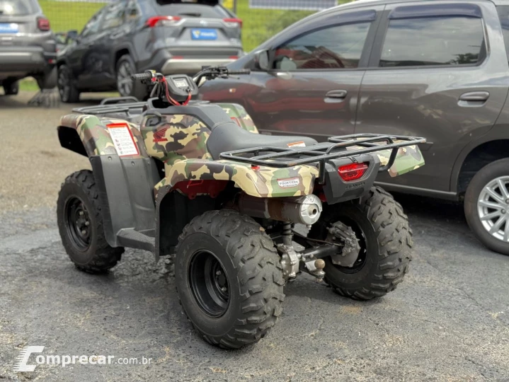Quadriciclo Honda Fourtrax 4x4 TRX 420cc