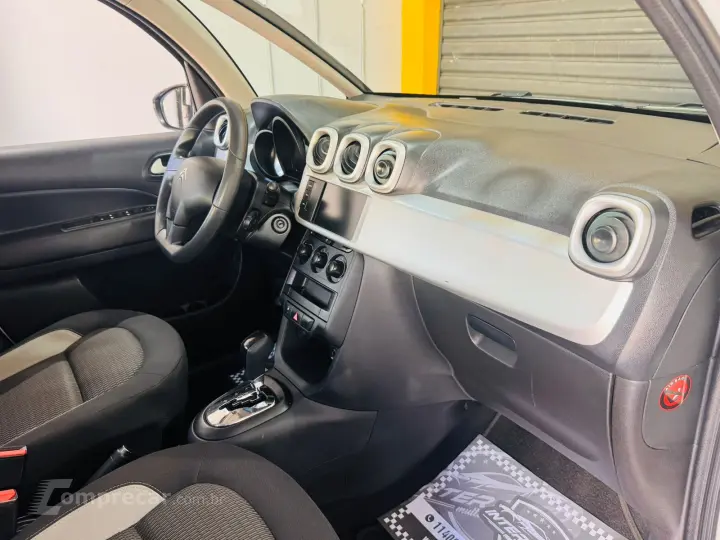 AIRCROSS 1.6 VTI 120 Live Eat6