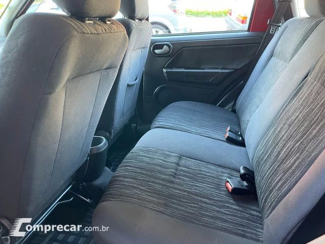 ECOSPORT - 1.6 FREESTYLE 8V 4P MANUAL