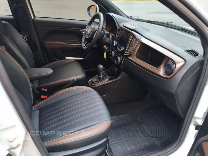 Strada 1.0 12V TURBO 200 FLEX RANCH CABINE DUPLA CVT AUTOMÁT