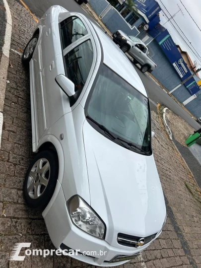 Astra Advantage 2.0 MPFI 8V FlexPower 5p