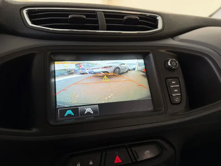 ONIX HATCH ACTIV 1.4 8V Flex 5P Aut.