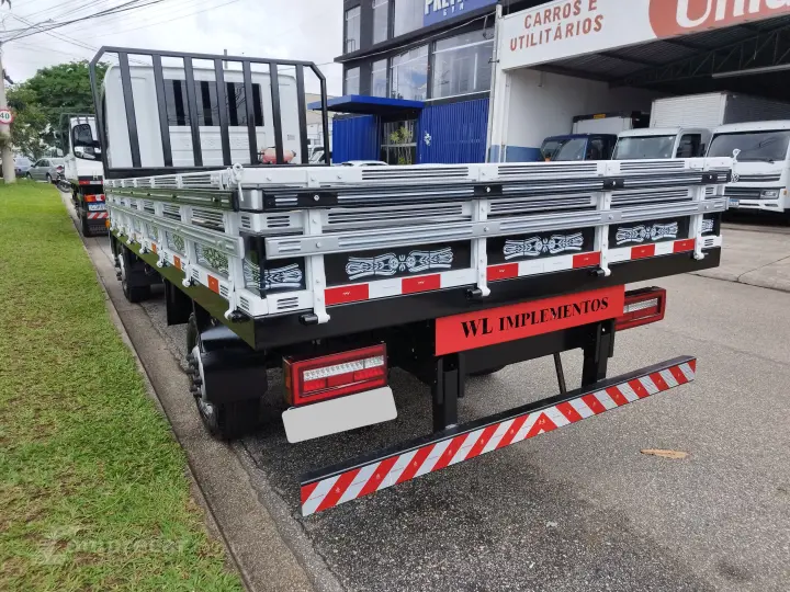 Delivery Express 2025 + Carroceria Nova