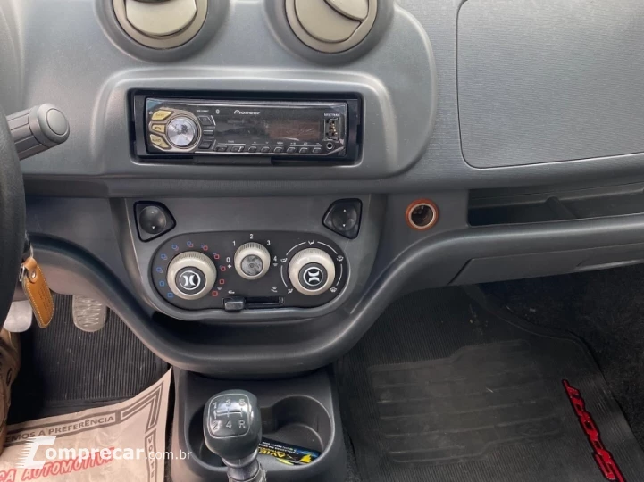 UNO 1.0 Vivace 8V