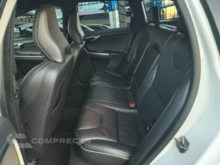 XC60 2.0 T5 R Design Turbo