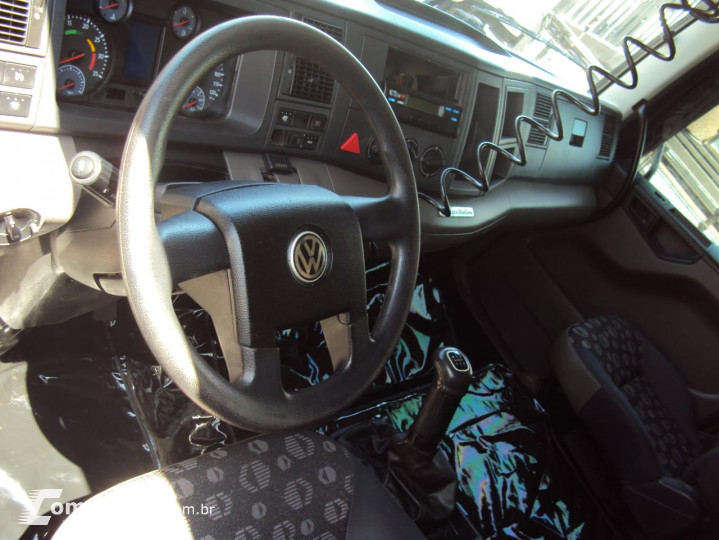 Volkswagen 24.280 6x2