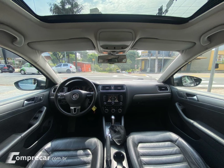 JETTA 2.0 TSI Highline 211cv