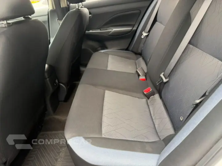 VERSA Advance 1.6 16V Flex Aut.