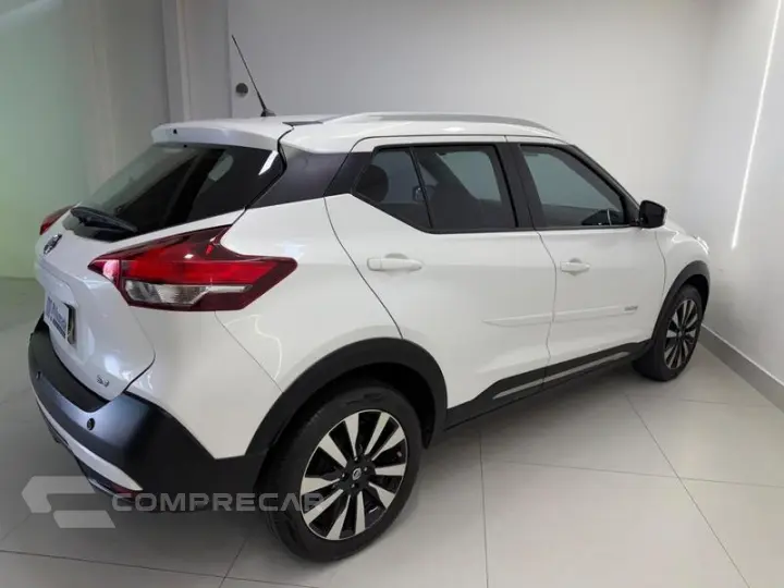 KICKS SV CVT