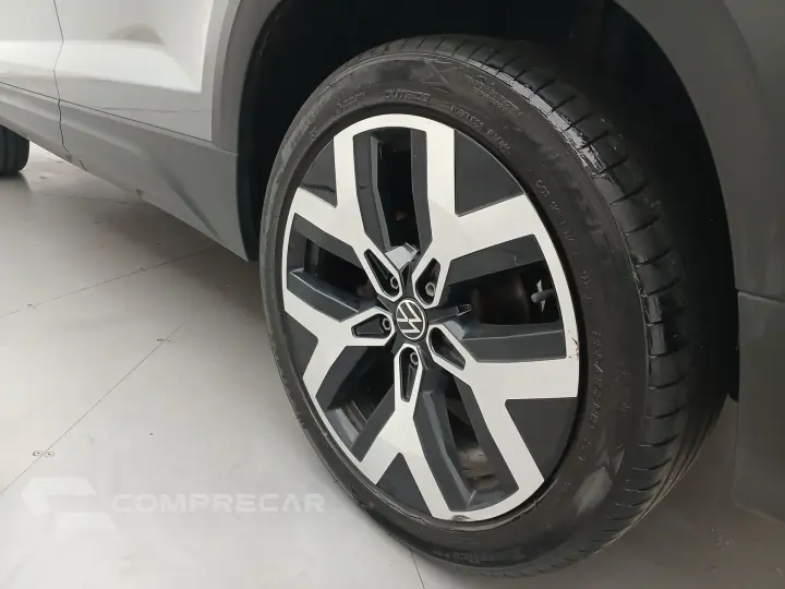 TAOS 1.4 250 TSI TOTAL FLEX HIGHLINE AUTOMÁTICO