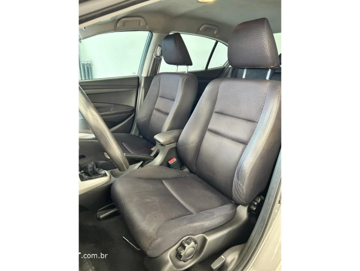 CITY 1.5 LX 16V FLEX 4P MANUAL