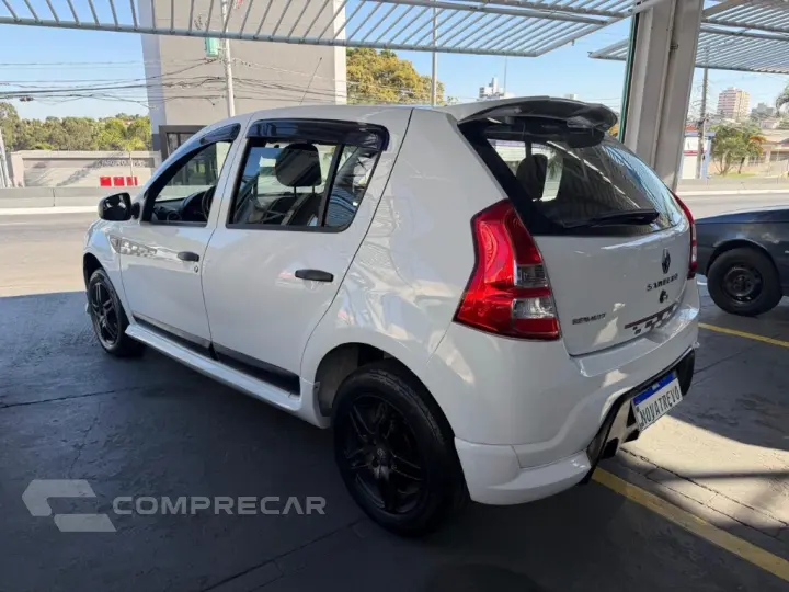 SANDERO Expression Hi-Flex 1.6 8V 5p