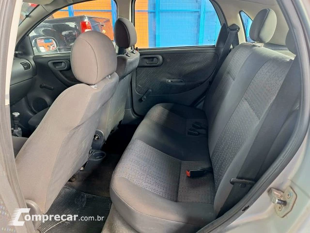 CORSA HATCH - 1.0 MPFI JOY 8V 4P MANUAL