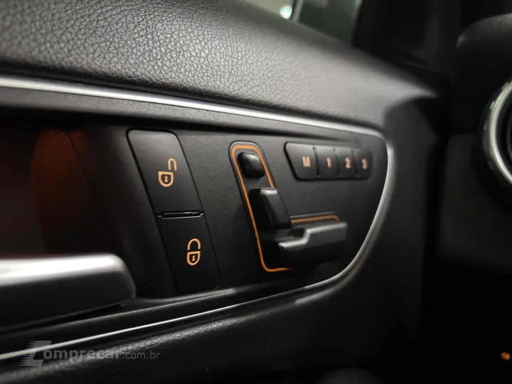 GLA 250 2.0 16V TURBO GASOLINA SPORT 4P AUTOMÁTICO