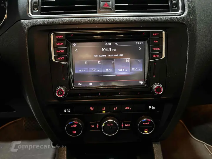 JETTA 2.0 COMFORTLINE FLEX 4P TIPTRONIC