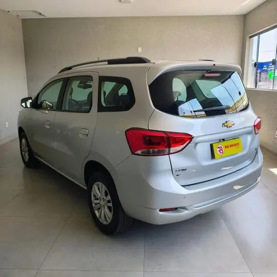 SPIN 1.8 LT 8V