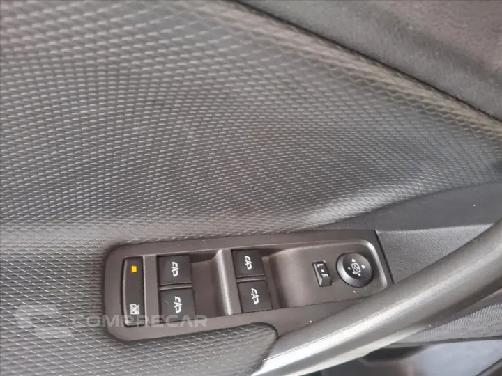 TRACKER 1.0 TURBO FLEX AUTOMÁTICO